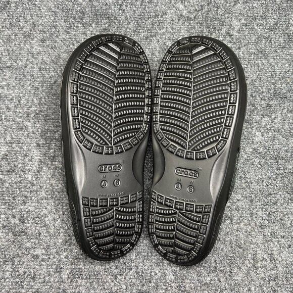 Crocs Classic Glitter Sandals Women's Size 6 Black Athletic Recovery Beach Slide - Picture 7 of 9